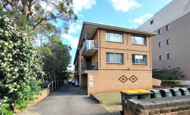 8/37 NELSON St, NSW 2165