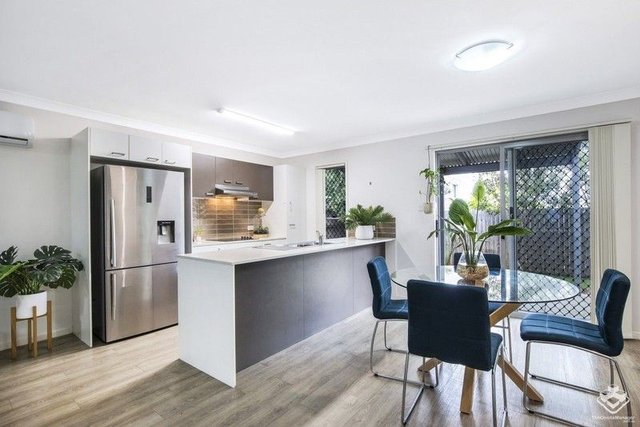 ID:21165343/2 Pateman Parade, QLD 4164