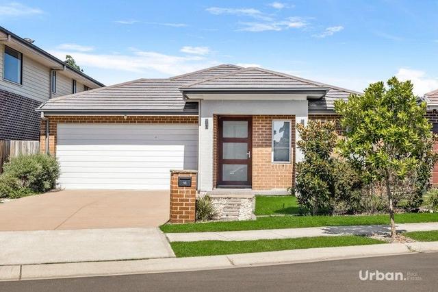 15 Steeple Place, NSW 2765