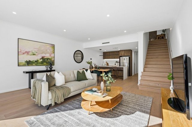 21 Bagot Road, WA 6008