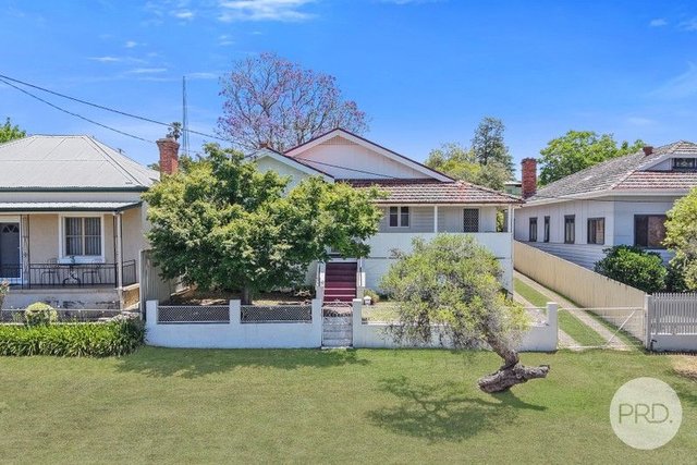 82 Hill Street, NSW 2343