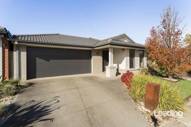 33 Rockfern Crescent, VIC 3427