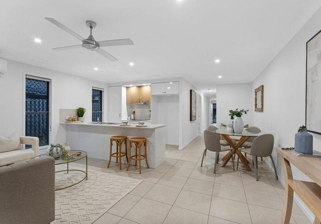 2/8 Wicker Road, QLD 4125