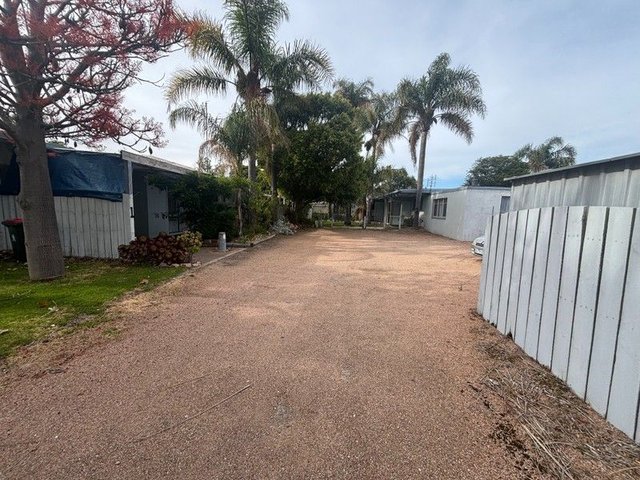 1/2-4 Cunninghame St, VIC 3909