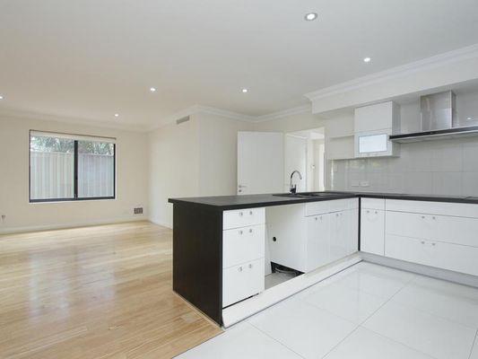 1/18 Ingleton Lane, WA 6050
