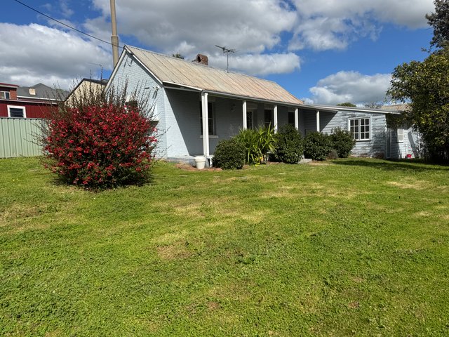 74 Nasmyth Street, NSW 2594