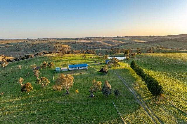 "Lochiel" 3234 Taralga Road, NSW 2580