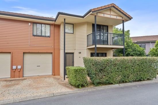 12/1158 Cavendish Road, QLD 4122