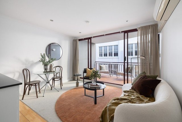 218/508 Riley Street, NSW 2010
