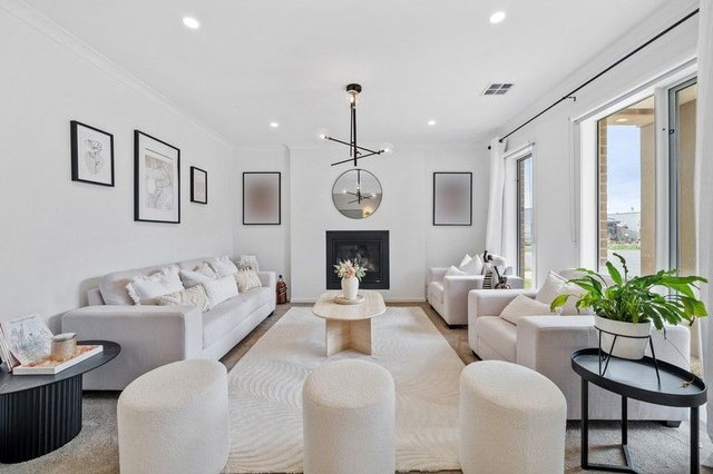 2 Milsom Avenue, VIC 3336