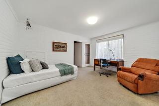 Bedroom 5 in flat (2019-10-16)