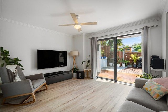 8/6 Mowbray Street, NSW 2224