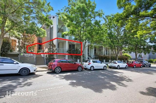 2/1-5 Parkside Crescent, NSW 2560