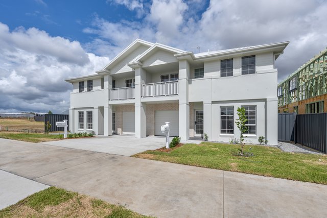 1/338 Robert Road, NSW 2321