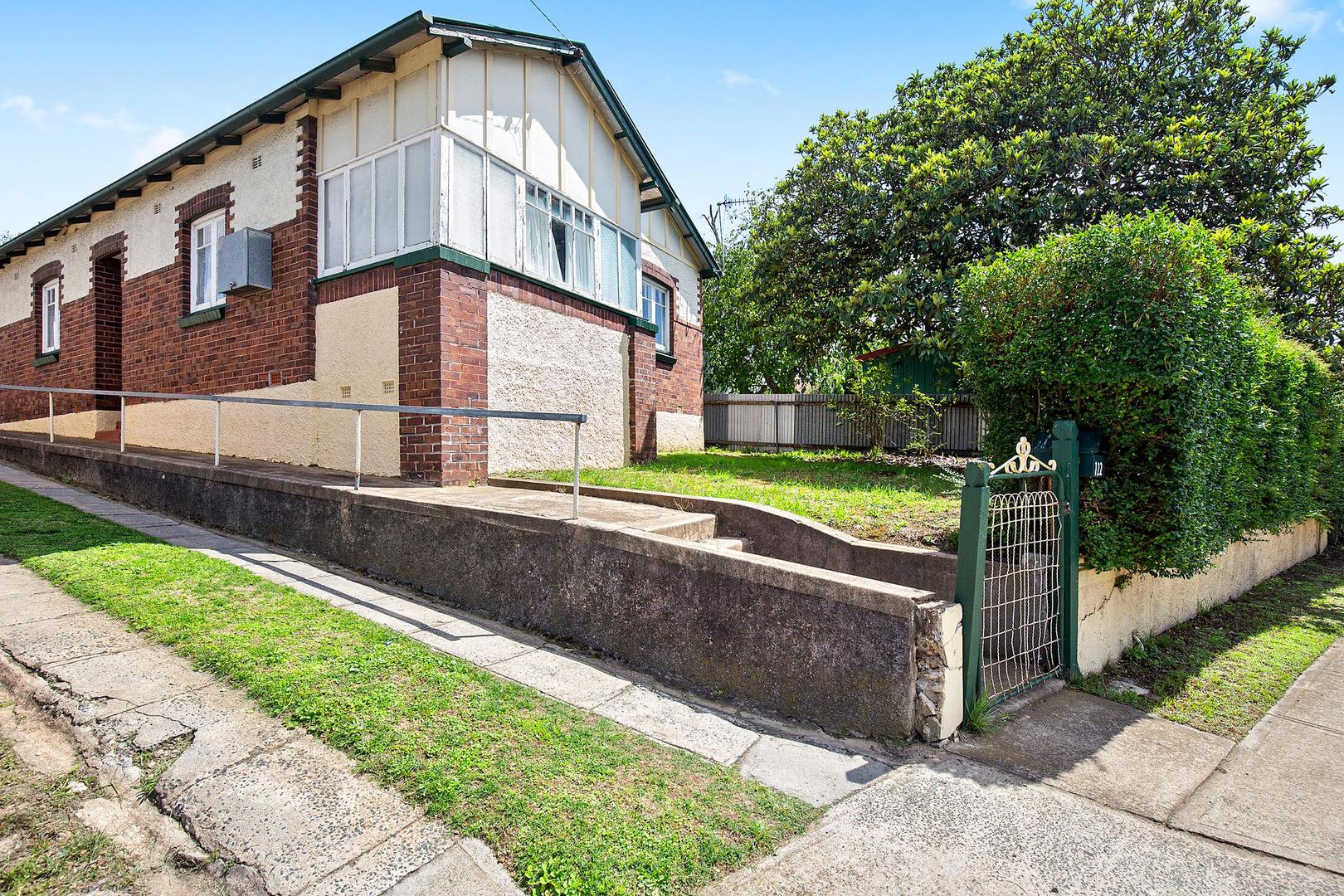 122 Sloane Street, Goulburn NSW 2580 House for Sale Allhomes