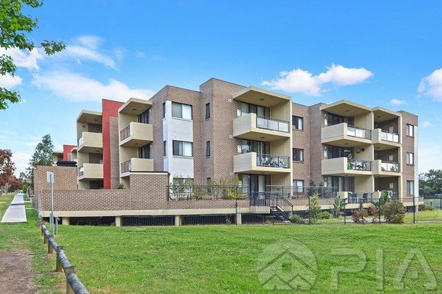 32/47-53 Lydbrook St, NSW 2145