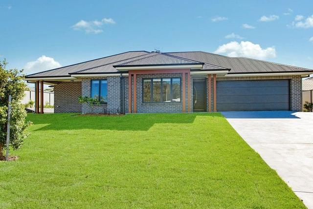 4 Golden  Grove, NSW 2443