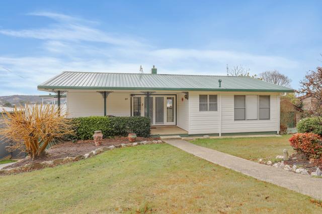 37 Jenolan Street, NSW 2787