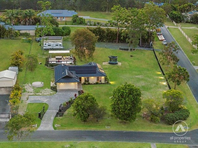 31-33 Fraser  Road, QLD 4124