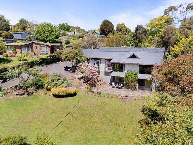 10 Highfield  Road, TAS 7310