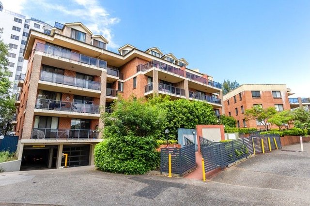 68/1-4 The Crescent, NSW 2135