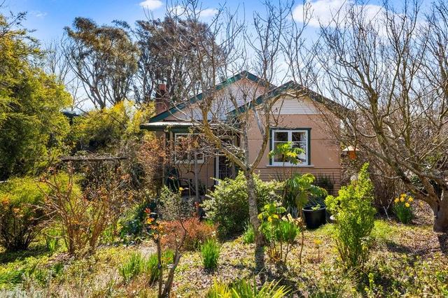 19 Neate Aveue, NSW 2785