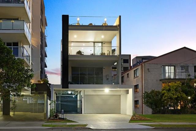 12 Norman  Street, QLD 4215