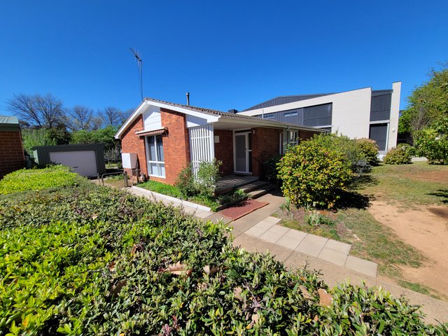 33 Antill Street, ACT 2602