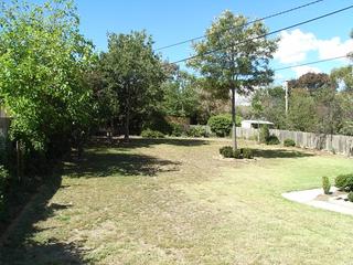 Backyard (2008-04-05)
