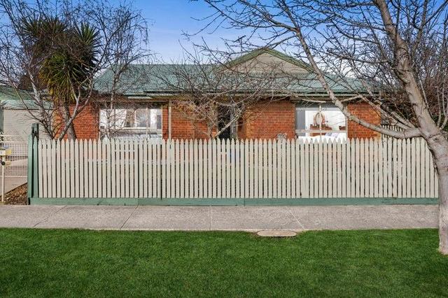 11 Mervyn Court, VIC 3219