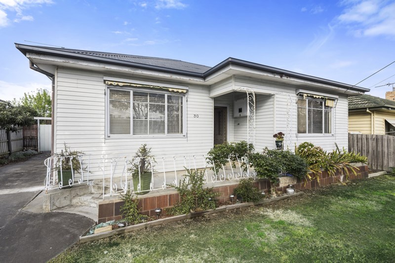 30 Scott Avenue, St Albans VIC 3021 | Allhomes