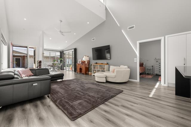 48/70 Little River Road, NSW 2622