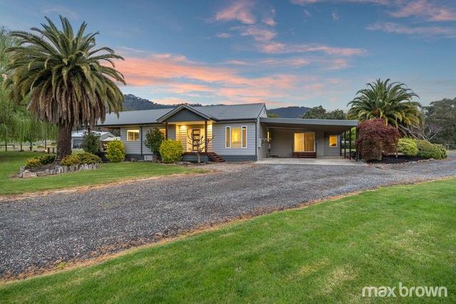 10 Moore Avenue, VIC 3765