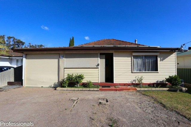 8 Heenan Street, WA 6450