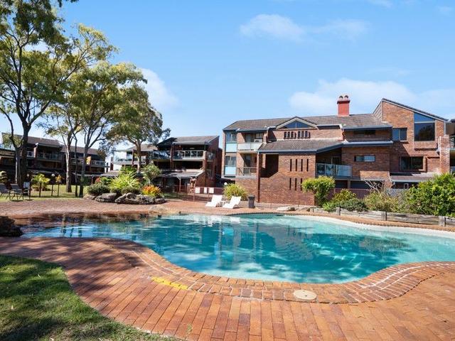 33/97 Sylvan Beach Esplanade, QLD 4507