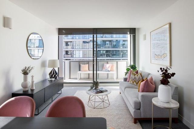 701/9 Eades Street, VIC 3002