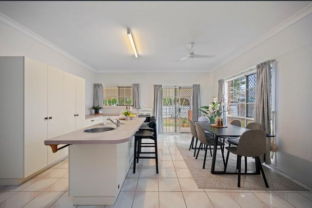 78 Kern Brothers Drive Of, QLD 4817