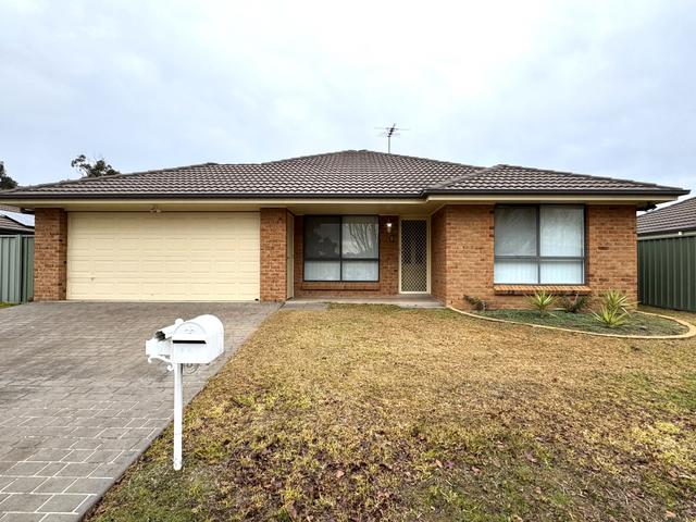 9 Mayoh Place, NSW 2594