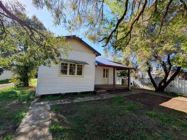 120 Warren Road, NSW 2827