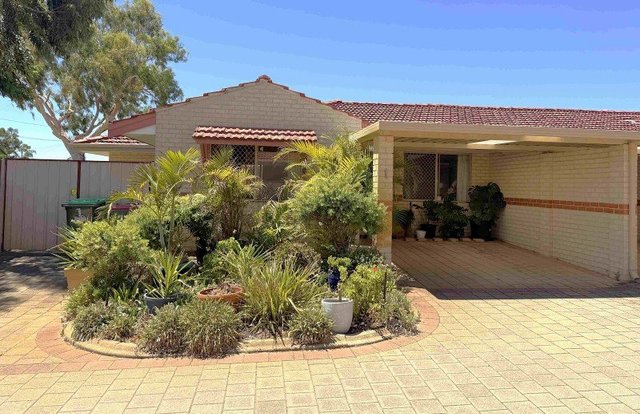 1/30 Victoria Parade, WA 6056