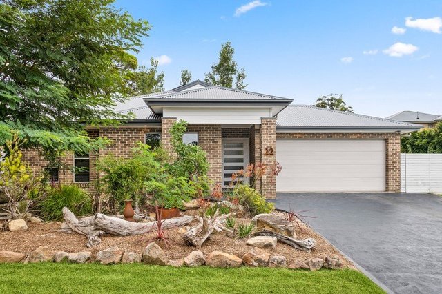22 Willow Street, NSW 2575
