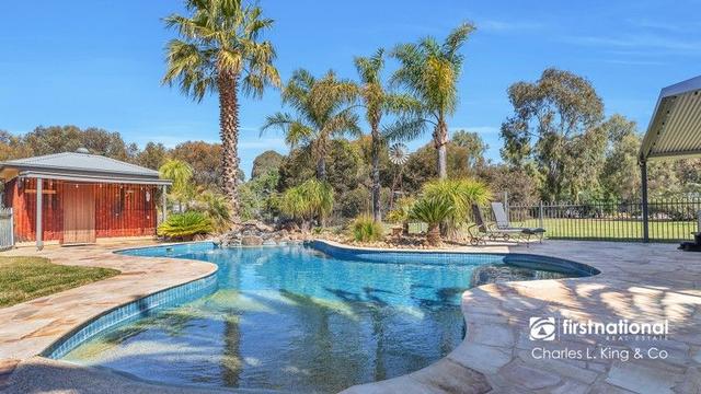 70 Schoeffel  Drive, VIC 3564