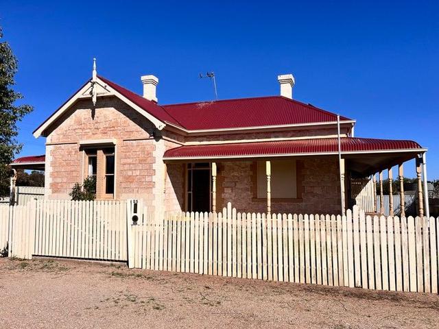 25 Pine Street, SA 5422