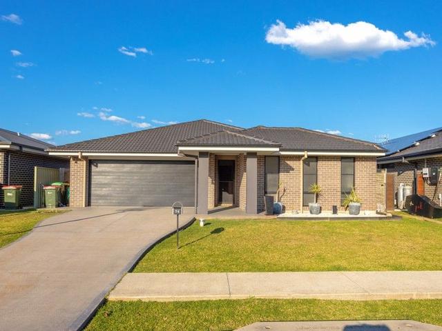 74 Albatross Way, NSW 2430