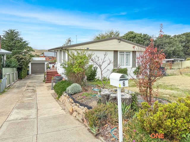6 Ernest Phillips Avenue, NSW 2630