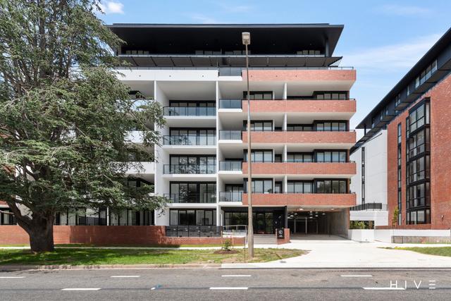 40/17 Captain Cook Crescent, ACT 2603