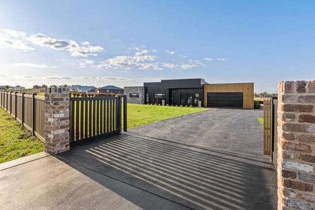 21 Sirius Way, NSW 2652