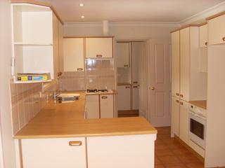 Kitchen (2010-08-23)