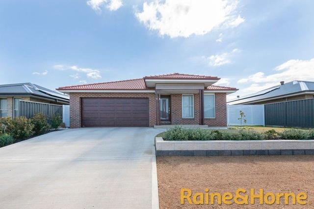 15 Hindmarsh Esplanade, NSW 2830