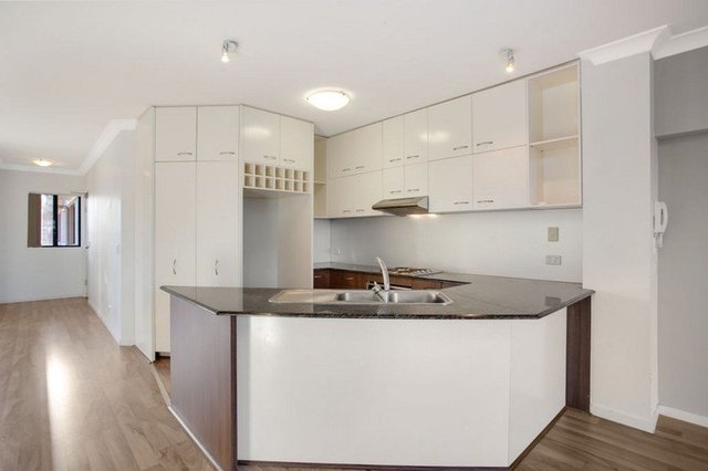 38/2-4 Geraldton Drive, QLD 4227